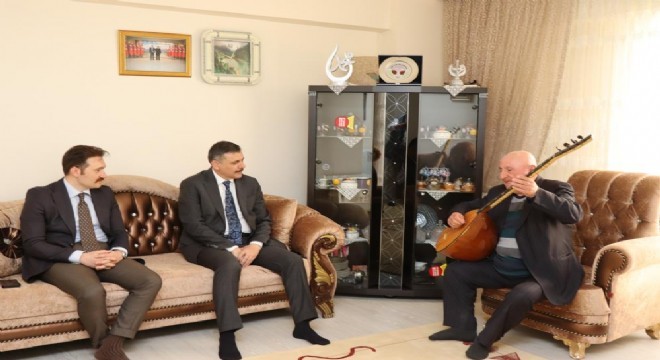 Ozan Coşkunlu Vali Çiftçi'yi ağırladı