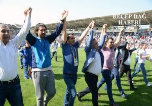 Erzurumspor 2'inci yarının da lideri