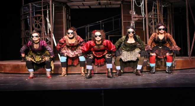 SDT Erzurum'da '39 Basamak'ı sahneleyecek