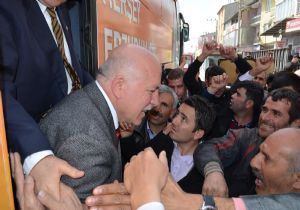 Sekmen: ‘Göçü tersine çevireceğiz'