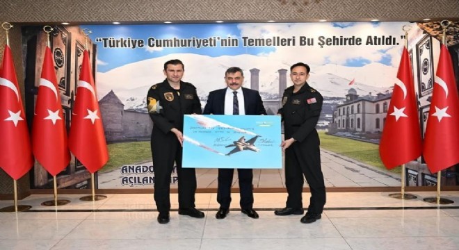 SOLOTÜRK ekibi Erzurum'da