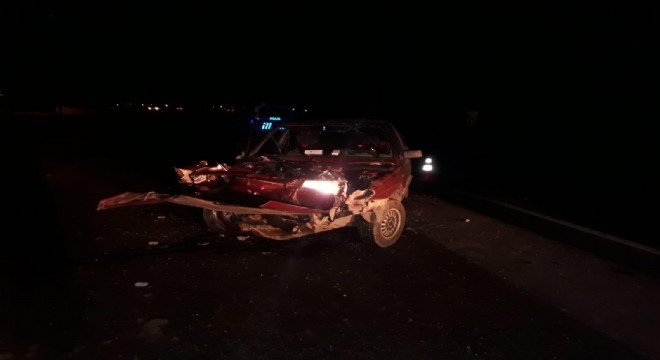 Sarıkamış yolunda trafik kazası: 1'i ağır 4 yaralı