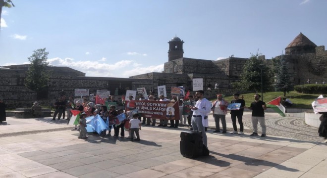 Sağlık çalışanları ABD Kongresini protesto etti