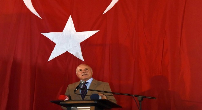 Sekmen: ‘Cumhuriyet milli duruşumuzdur'