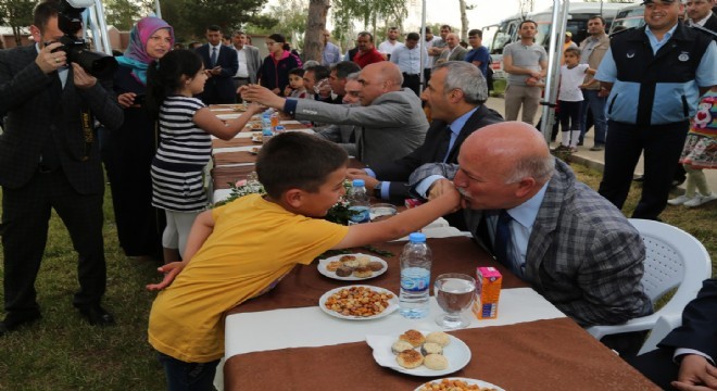 Sekmen: ‘Çocuklar bizlere Allah'ın emanetidir'