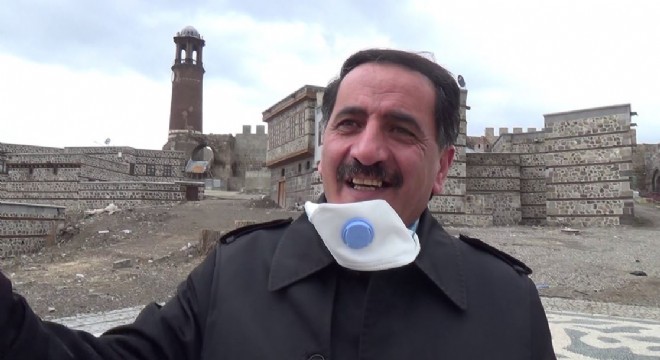 THM Sanatçısı Şimşek'ten türkülü çağrı