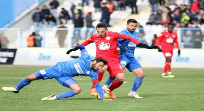 Taraftarın yüreği Antalya'da atacak