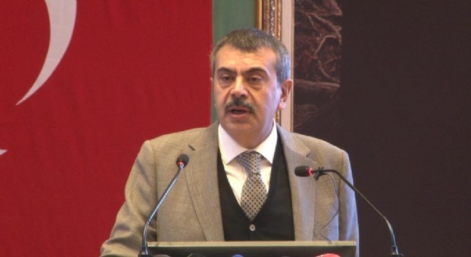 Tekin'den sistem eleştirisine tepki