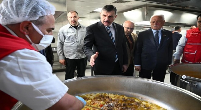 Türk Kızılay'dan her gün bin kişiye sıcak yemek