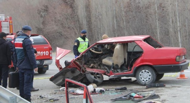Uzundere Gölbaşı'nda trafik kazası: 1 ölü