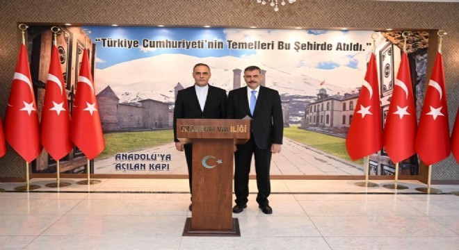 Valilikte İran ile ilişkiler gündemi
