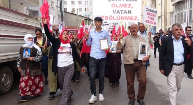 Vanlı Ailelerin evlat nöbeti 45'inci haftasında