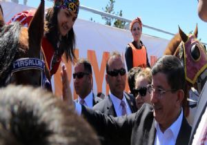 Valilik Davutoğlu'nu ağırladı