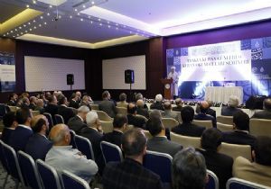 ''Kuran'ı yaşamaya çalışmalıyız...''