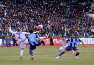Erzurumspor 19 puanda kaldı