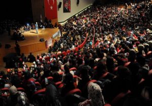 ATAÜNİ'de şiir gecesi