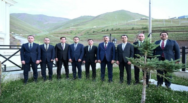 Çiftçi'den kaymakamlara veda