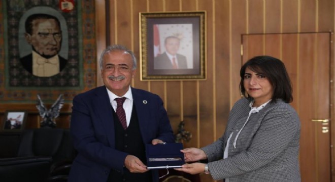Çomaklı: ‘Projelerin destekçisiyiz'