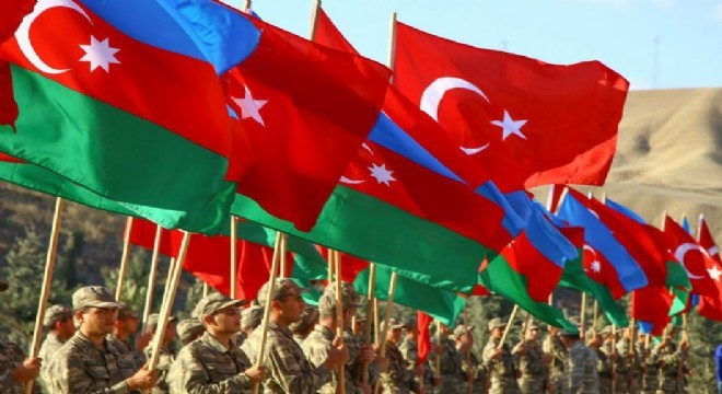 Çomaklı'dan Zafer Günü Mesajı