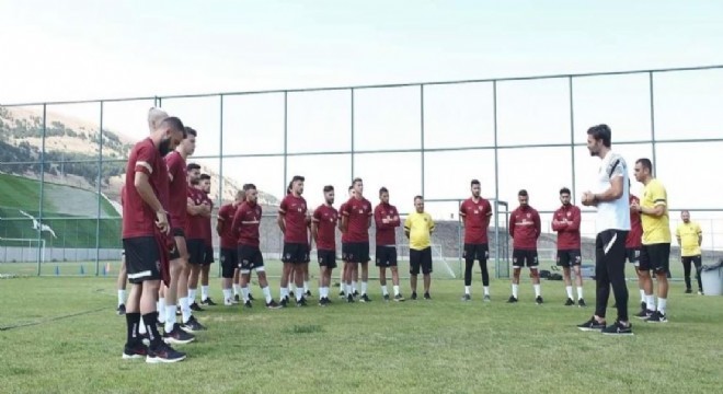 Ömer Erdoğan Erzurum'dan taraftarlarına mesaj verdi