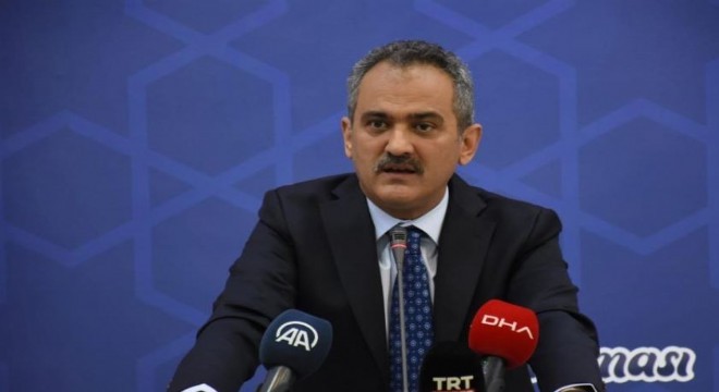 Özer: 'Eğitimde devasa bir dönüşüm yaşandı'