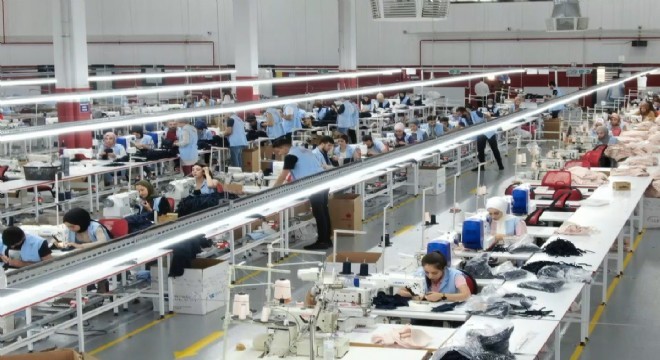 Ücretli çalışan sayısı yıllık yüzde 2,6 arttı