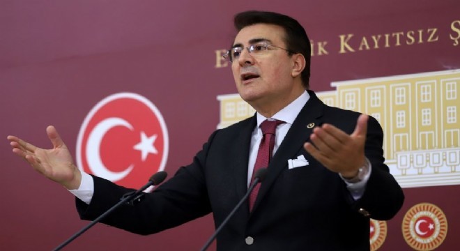 ‘AK Dava millet için yüreğini ortaya koyma davasıdır'