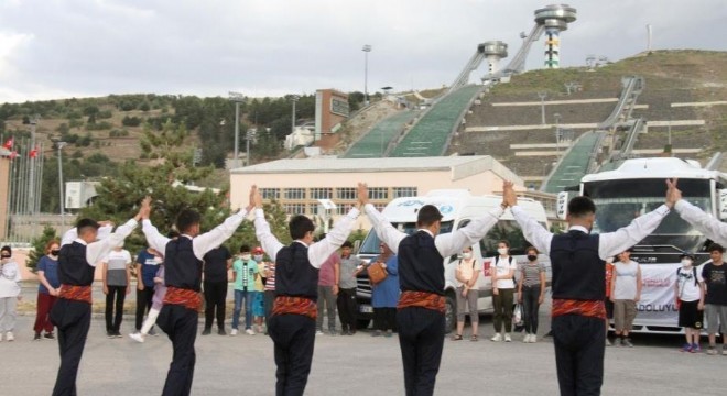 ‘Biz Anadoluyuz' kafilesine davul zurnalı karşılama