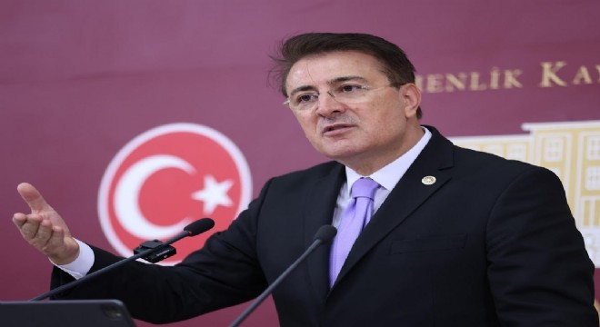 ‘Cumhurbaşkanımız dünyaya duruşuyla mesaj veriyor'