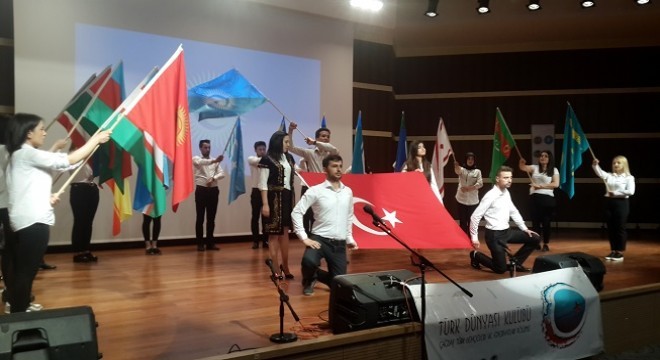 ‘Türk Dünyası Kültür Şöleni 2017' büyüledi