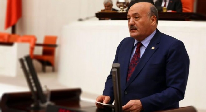 ‘Şehitlere rahmet, hainlere lanet'