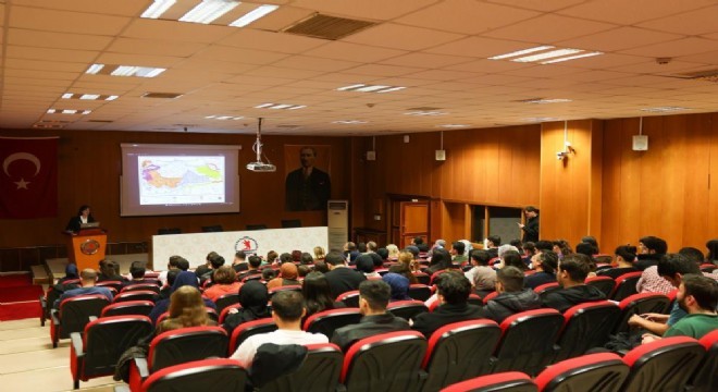 'Tarihsel Süreçte Cumhuriyet ve Kazanımları'