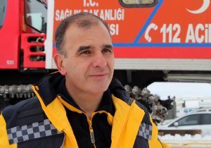 112 Ekipleri zorlu mesaiye başladı