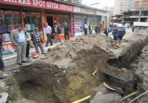 Altyapı çalışmasında kaza