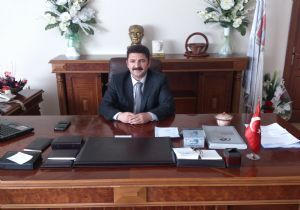 Erzurum'da 2 bin 75 taksi plakası, 820 taksi var..!