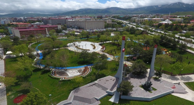 Büyükşehir'den Aziziye Parkı'na özel peyzaj