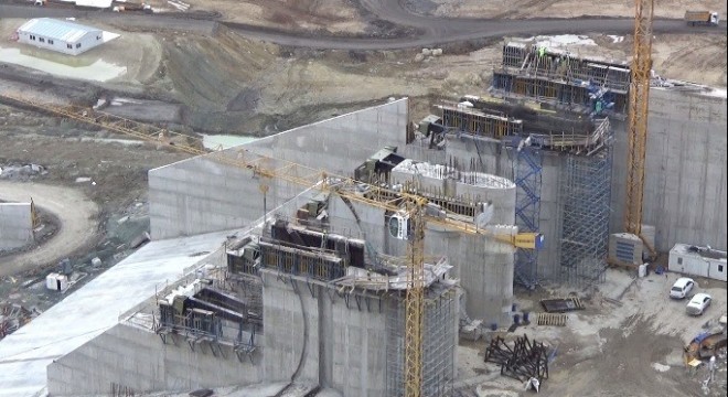 Doğu'da devasa enerji yatırımı: Alparslan Barajı