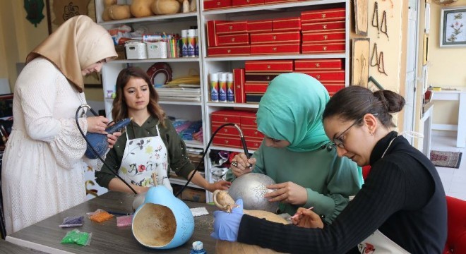 Doğu'nun en sanatkar kadını