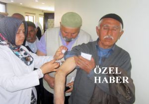 Erzurumlu hacı adaylarına sağlık desteği