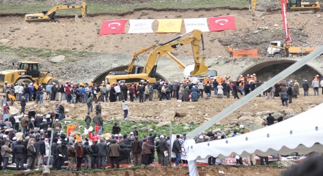 Işığa 400 metre kaldı