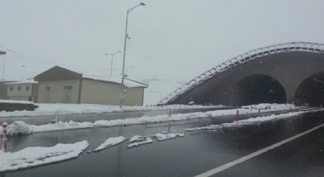Ovit'e kar yağdı, ulaşım tünelden sağlanıyor