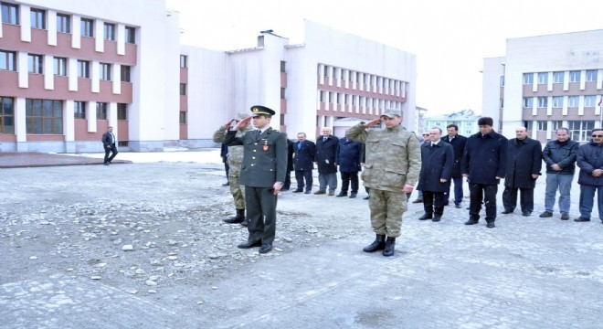 Pasinler'de Çanakkale şehitleri dualarla anıldı