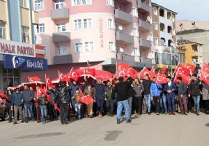 Ardahanlılar şehitler için yürüdü
