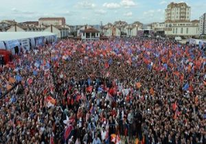 ‘Bizi meydanlar bağlar, millet bağlar'