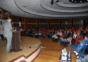 ‘Güvenli Aile Mutlu Ailede Başlar'