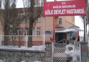 Teröristler minibüs taradı: 1 yaralı