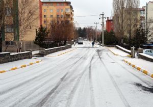 Uludağ'da 5, Palandöken'de 25