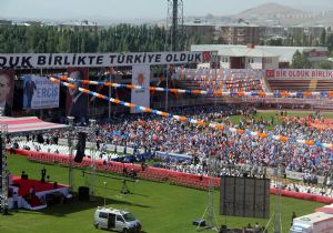 Başbakan Erdoğan Van'daydı