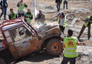 Offroadcular Artvin Kafkasör'de buluştu